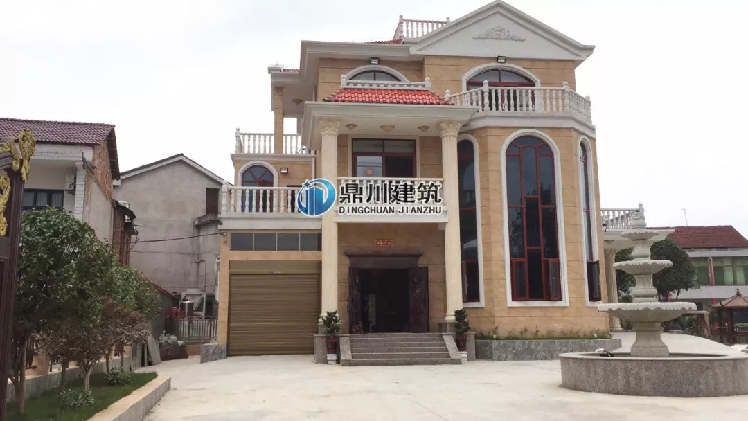 挑空客廳+旋轉(zhuǎn)樓梯，13×14三層優(yōu)雅大氣歐式別墅